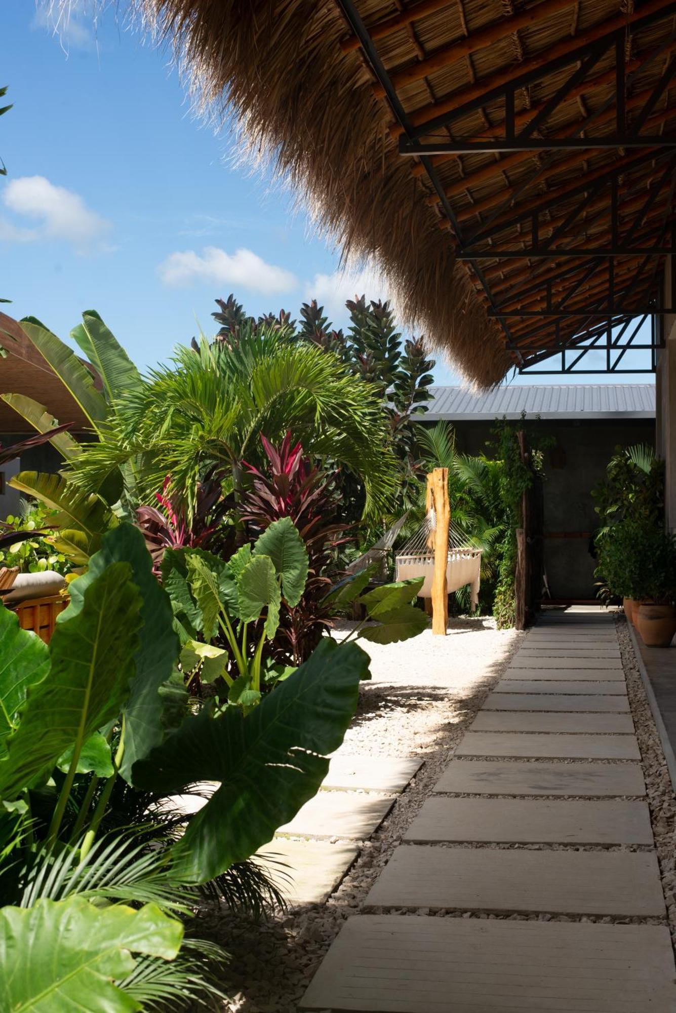 Hotel Tukasa - Surfhouse Popoyo Exterior foto